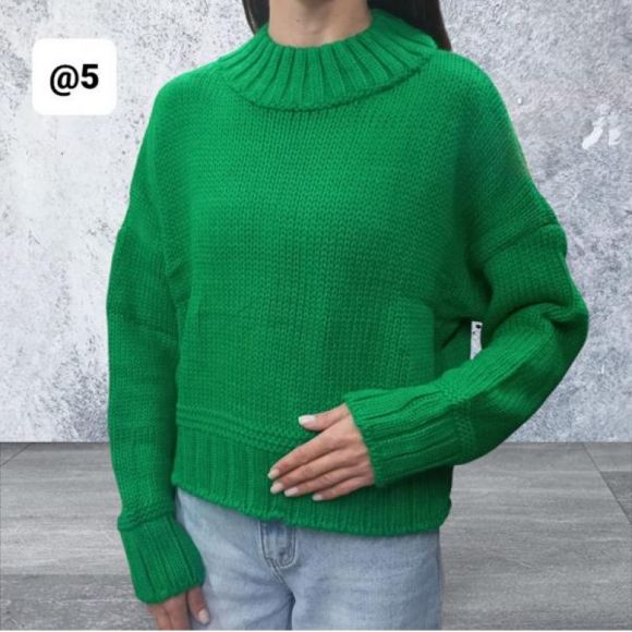 Свитер Julia 05 black