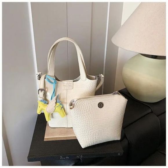 Сумка Fashion Bag C7105-1 apricot Сумка Fashion Bag C7105-1 apricot