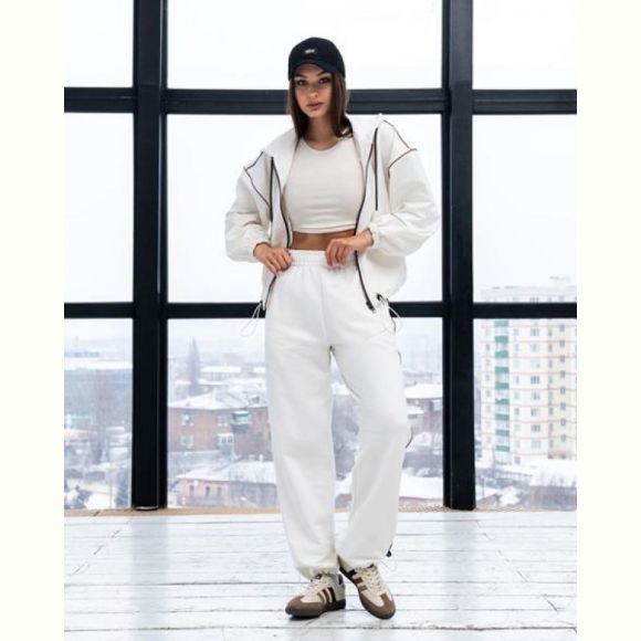 Костюм спорт AZNA Д120 milk Костюм спорт AZNA Д120 milk
