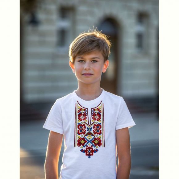 Футболка Mary Brand 531 white Футболка Mary Brand 531 white