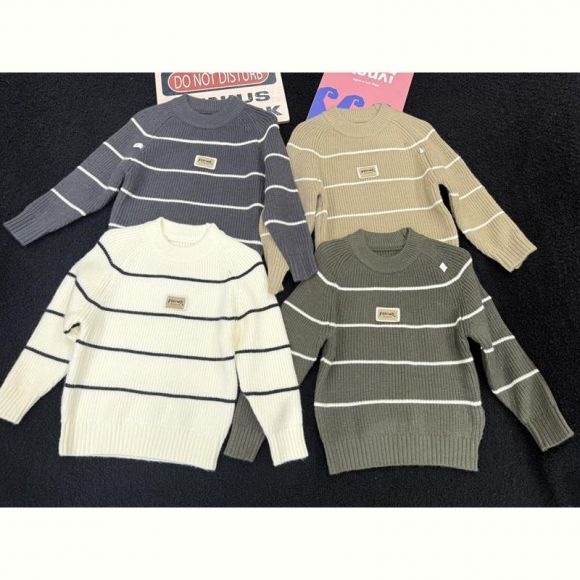 Свитер Yalisi 737 beige Свитер Yalisi 737 beige
