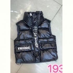 Жилетка Farbique 193 black Жилетка Farbique 193 black