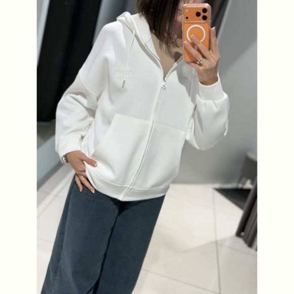 Кофта спорт Comod 900 white Кофта спорт Comod 900 white