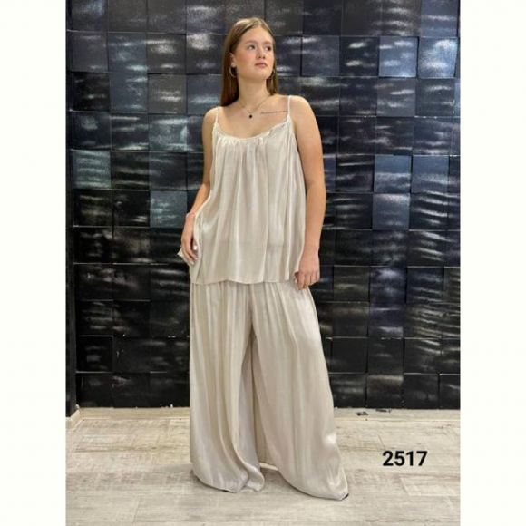 Костюм MMC clothes 2517 beige Костюм MMC clothes 2517 beige