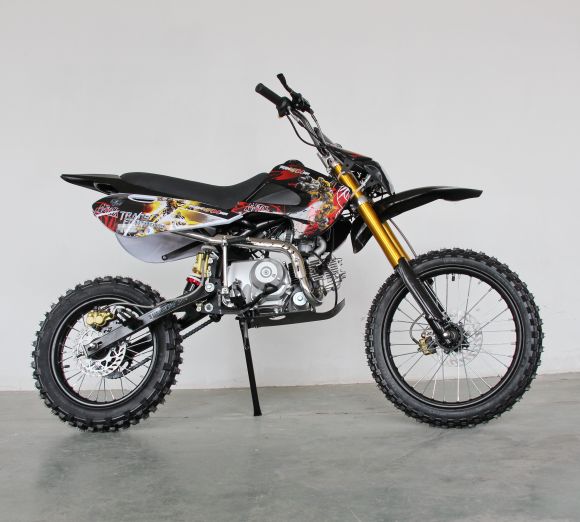 DB12A Мотоцикл 125cc з 3 передачами DB12A Мотоцикл 125cc з 3 передачами
