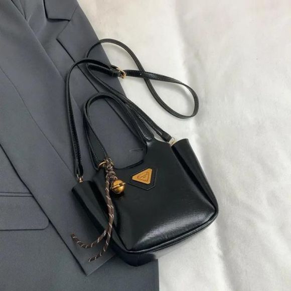 Сумка Fashion Bag 9740-2 black Сумка Fashion Bag 9740-2 black