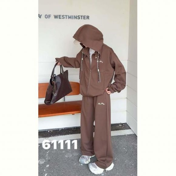Костюм спорт DIVO 61111 brown Костюм спорт DIVO 61111 brown