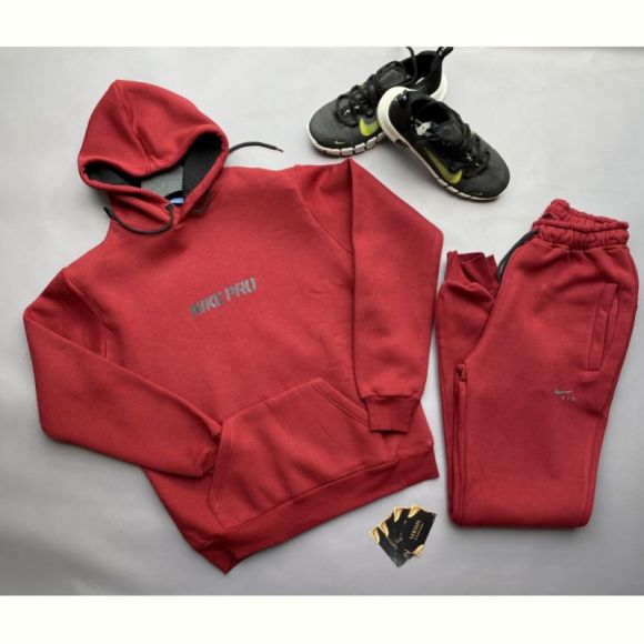 Костюм спорт Verton 191 red Костюм спорт Verton 191 red