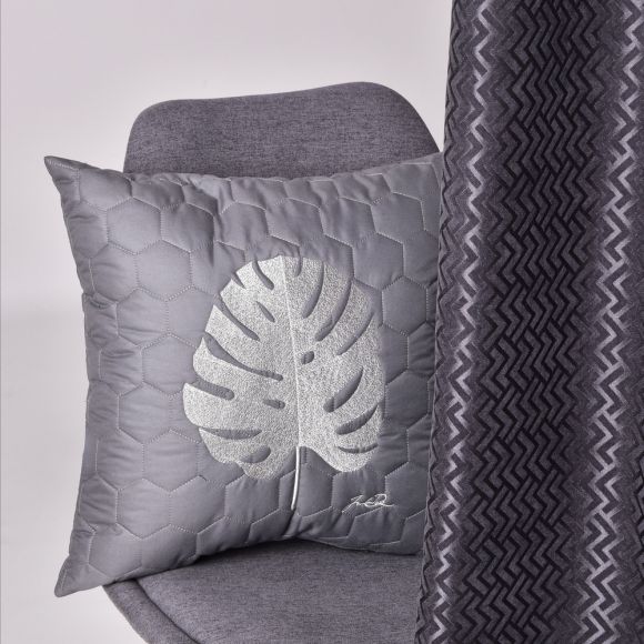 Покрывало на кровать двустороннее 220х240 см IDEIA Silhouette + 2 декоративные подушки 50х50 см с вышивкой, стёганый комплект